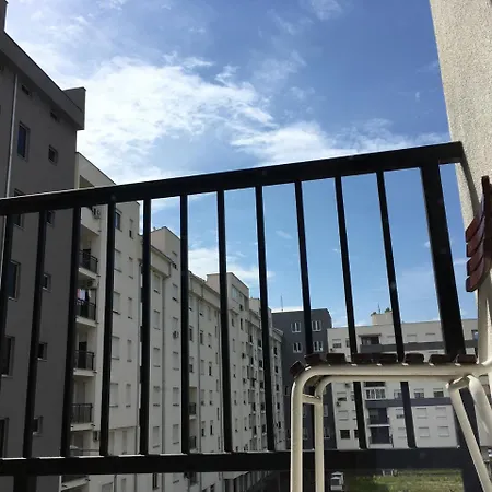 Kocka Apartment